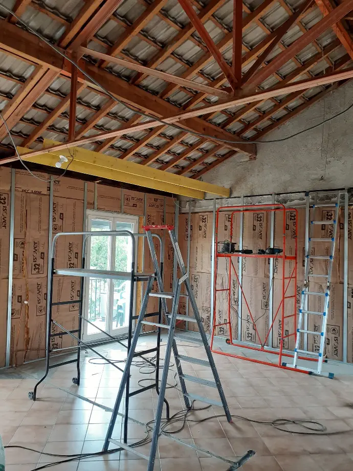 Début de chantier plaqisol pase isolation périphérique